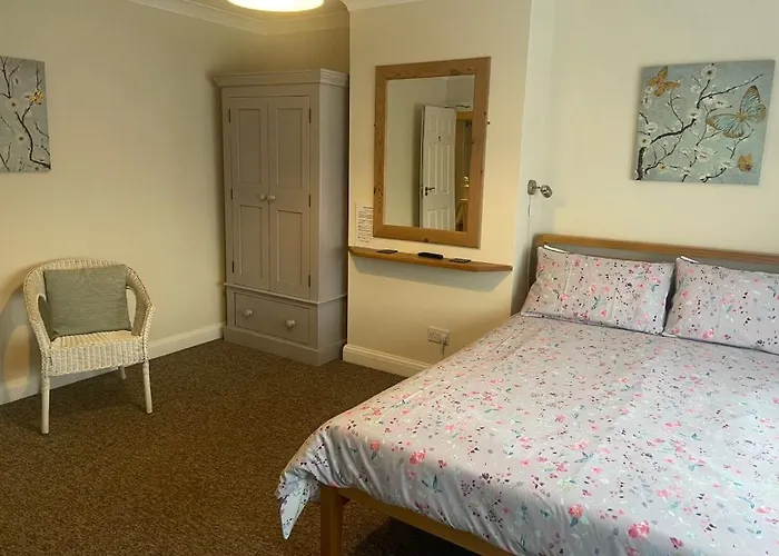 Fernlea Guest House
